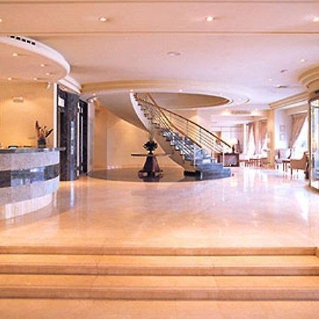 Rallye Hotell Granada Exteriör bild